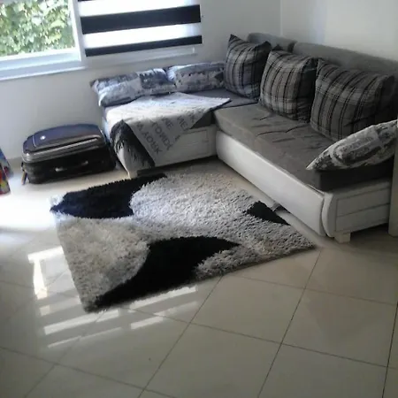Besthome11 Apartmán *